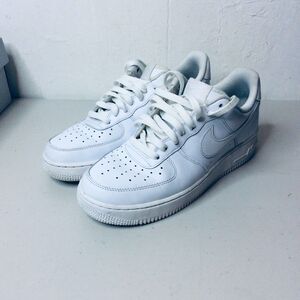 Nike Air Force 1 Men's US w/Box Size 9.5